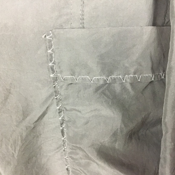 Newport News Gray Silk Jacket. - Picture 7 of 10